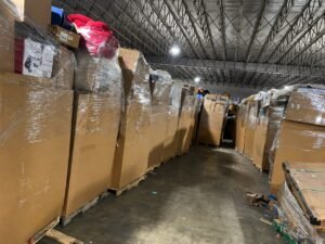 walmart liquidation pallets vs amazon return pallets