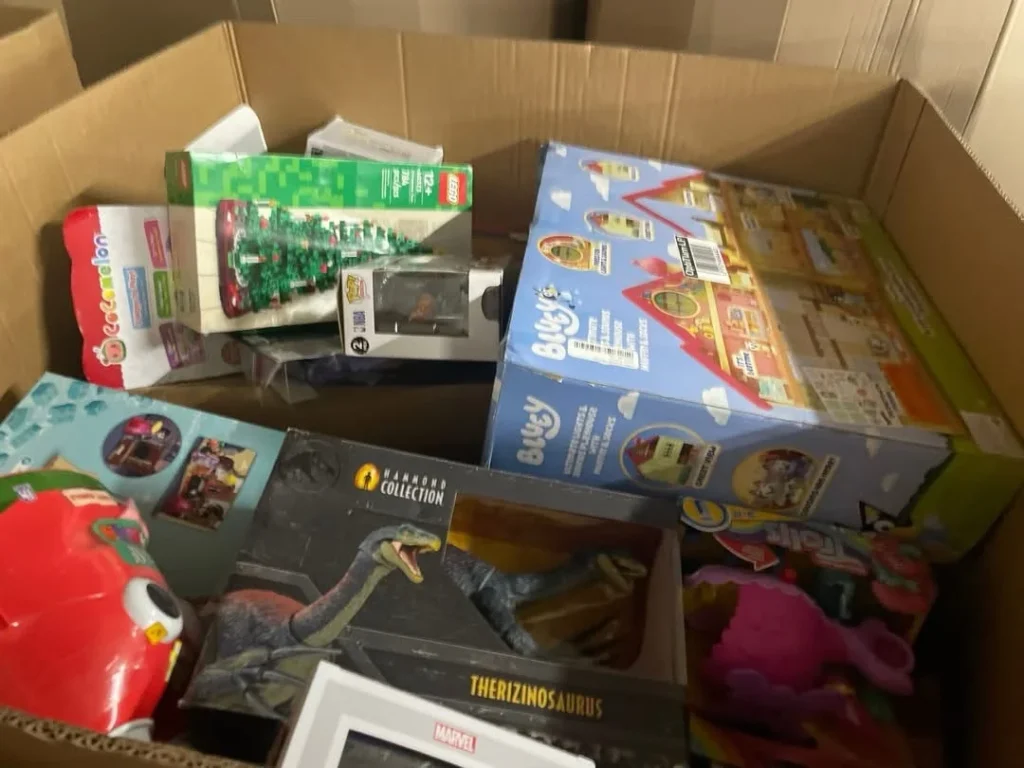 Toy Pallets vs Lego Pallets